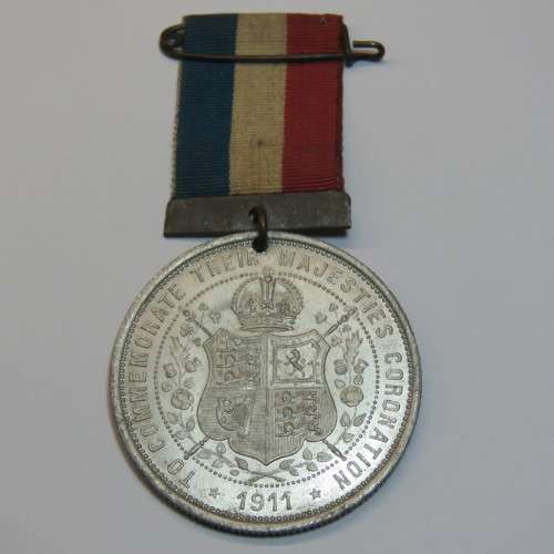 1911 George 5 coronation medal with ribbon
