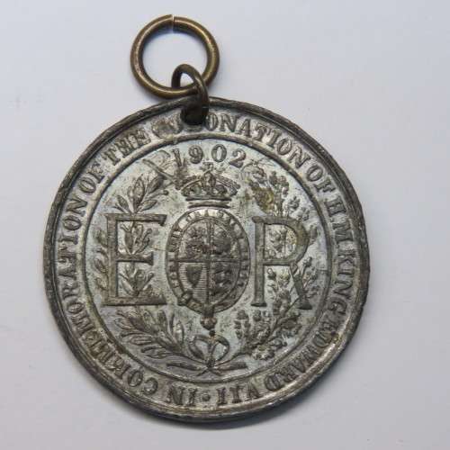 1902 Edward 7 coronation medallion - Lead
