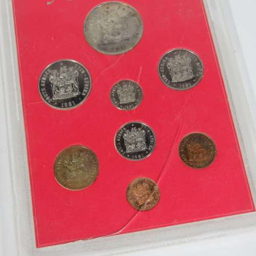 1981 South African short proof set in hard case slab with silver R1
