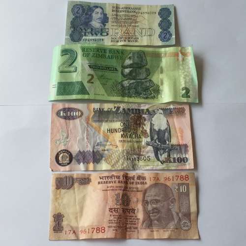 Lot of 10 World banknotes