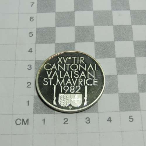 1982 Swiss Canton of Valais silver medallion - Weighs 15.2 grams