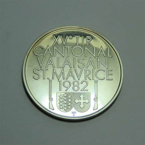 1982 Swiss Canton of Valais silver medallion - Weighs 15.2 grams
