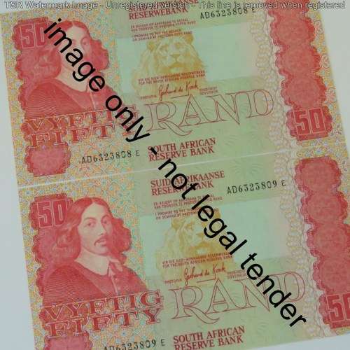 GPC de Kock 3rd issue lot of 3 uncirculated R50 banknotes with consecutive numbers