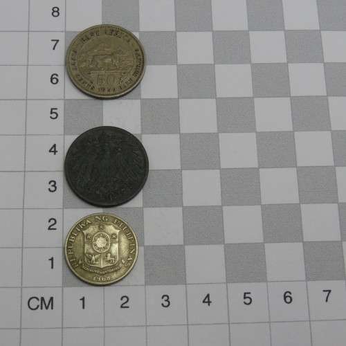 Lot of 10 world coins - All different