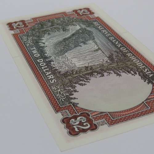 Reserve Bank of Rhodesia Two dollars 15 April 1977 uncirculated with paper clip dent