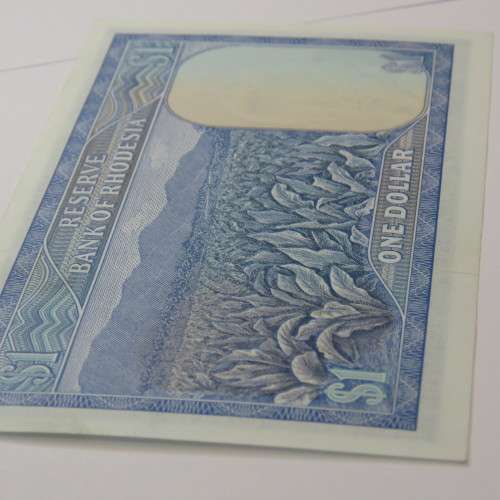 Reserve Bank of Rhodesia one dollar 1 November 1976 crisp uncirculated