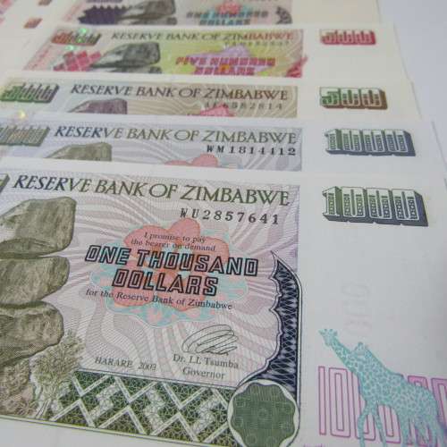 Zimbabwe 5th Issue - Full set of 5th issue banknotes - all uncirculated - 10 notes in total