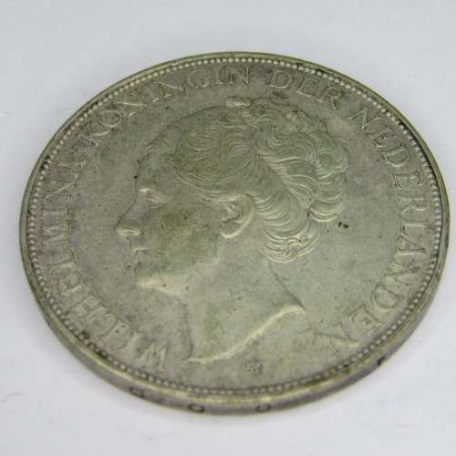 1937 Netherlands silver 2 1/2 Gulden