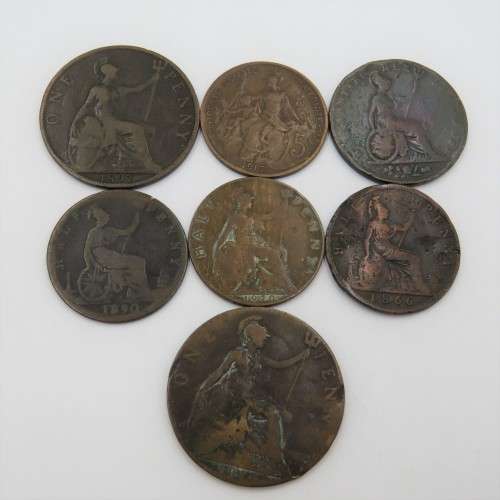 Lot of 7 antique half pennies and pennies - Each one over 100 years old