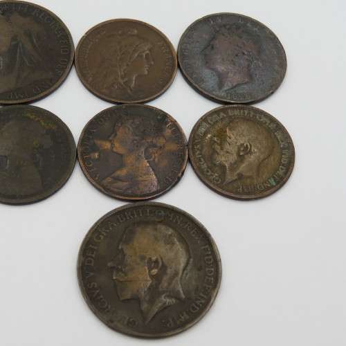 Lot of 7 antique half pennies and pennies - Each one over 100 years old