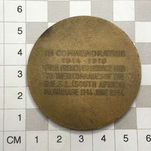 11 June 1934 large bronze medal Commemoration 1914-1918 from French ex service men