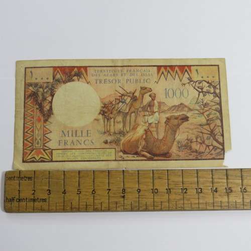 French Afars and Issas 1000 Francs banknote - B1 corner tear