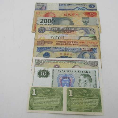 Lot of 10 old bank notes