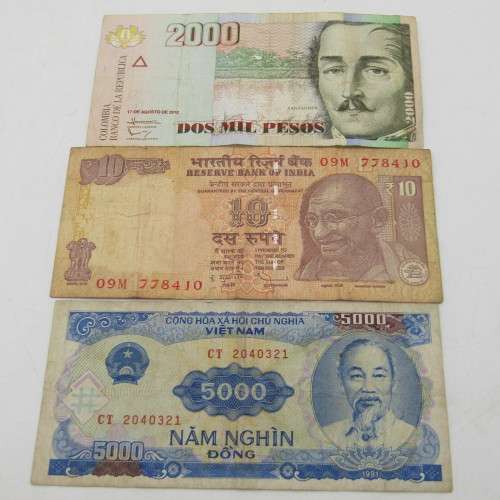 Lot of 10 old bank notes