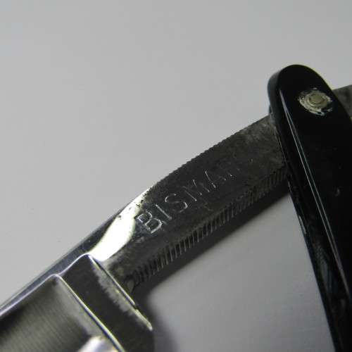 Vintage Bismarck cut throat straight razor in box - excellent condition