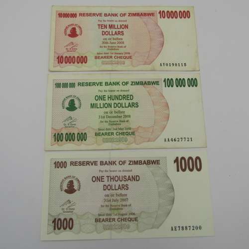 Lot of 15 Zimbabwe banknotes sold as one lot