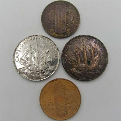 Lot of 4 different Prince of Wales 1925 medallions - Visit to SA