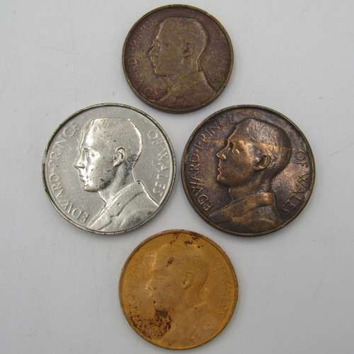 Lot of 4 different Prince of Wales 1925 medallions - Visit to SA