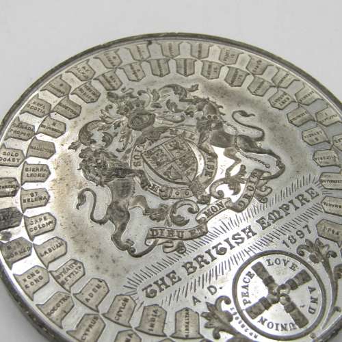British Empire 1897 white metal medallion - large excellent condition - Weighs 132,8 grams