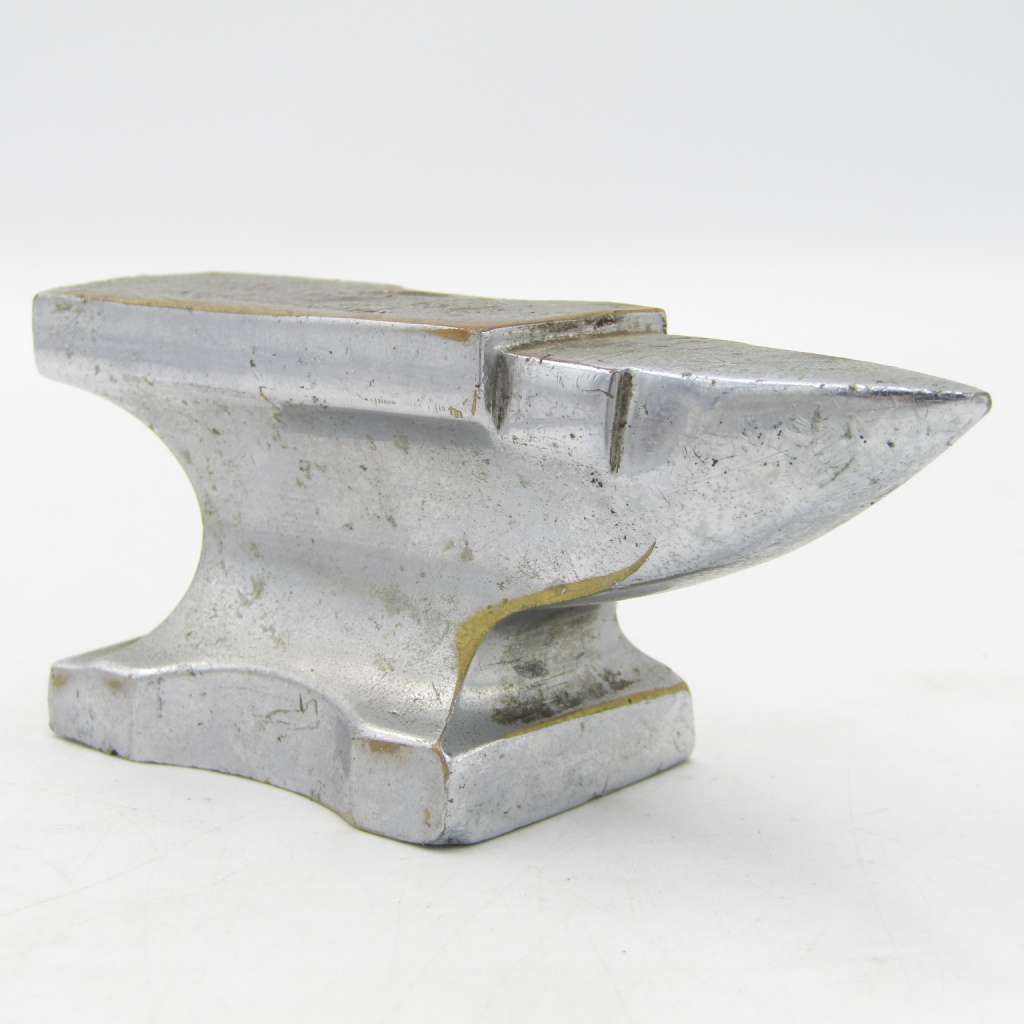 Vintage Jewellers anvil