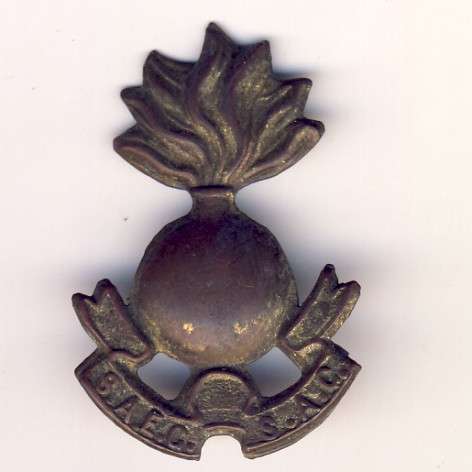 SA Engineering corps collar badge, lug missing