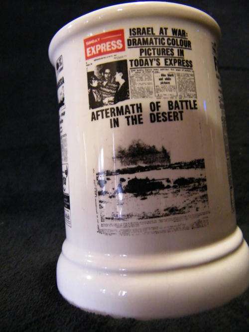 Crescent ware Luipaardsvlei South Africa Beer mug 1967 Israel at war Newspaper theme cover