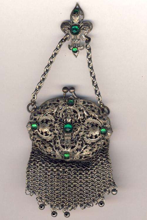 Vintage Ladies mesh purse as per scan - excellent condition probably 1950's
