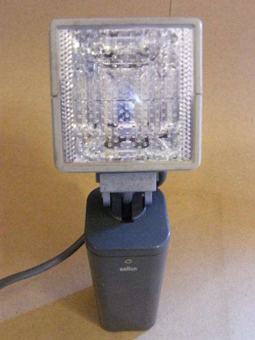 Very large Braun flash / light  with extension - vintage @@@ Crazy R1 Start