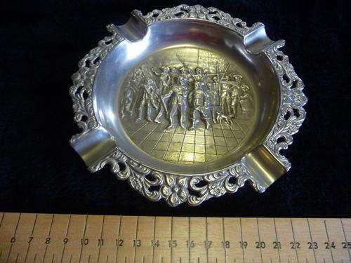 Metal Ashtray @ CRAZY R1 start