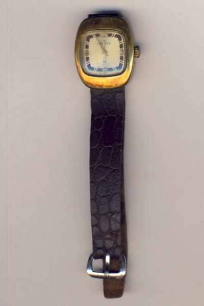 Invicta ladies watch - working - scratched @@@ Crazy R1 Start