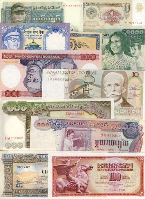 Lot of 33 International banknotes all different many UNC  - notes not fully scanned