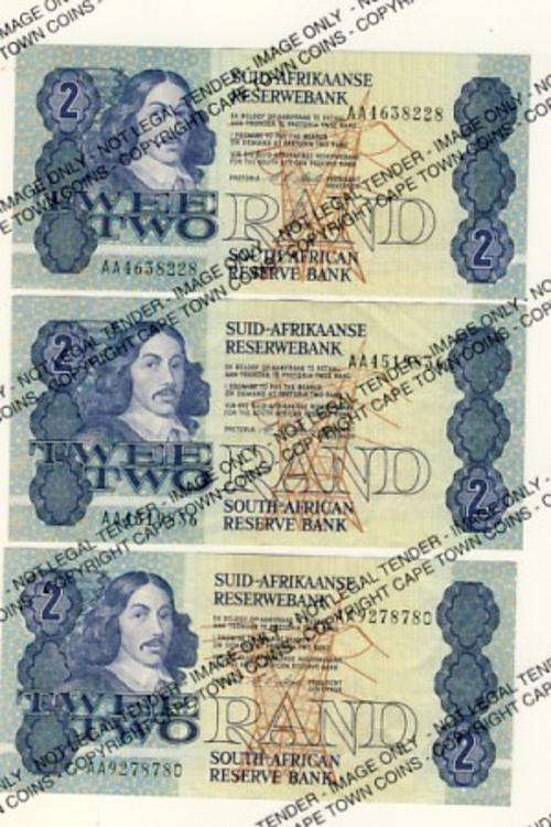 Lot of 3 x First Issue R2 notes - Stals