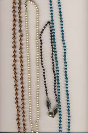 Lot of 4 necklaces - you bid per necklace to take all