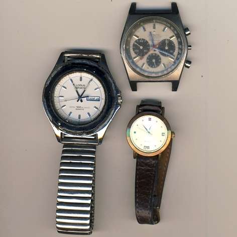 Lot of 3 Broken watches - as per scan