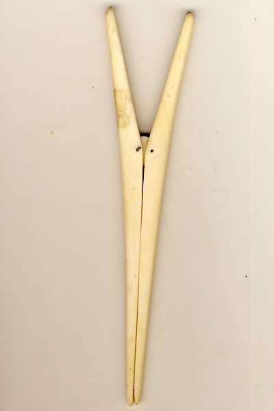 Ivory glove stretchers - as per scan