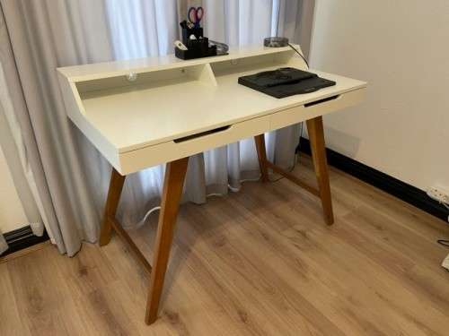 Modern Bedroom Furniture Set