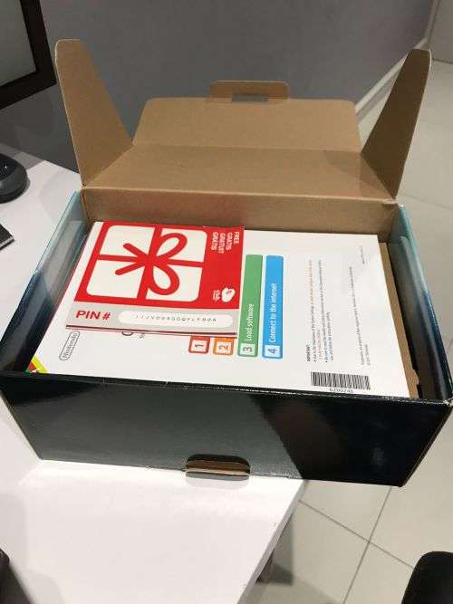 Nintendo 3ds Aqua Blue with 10 games and charging dock