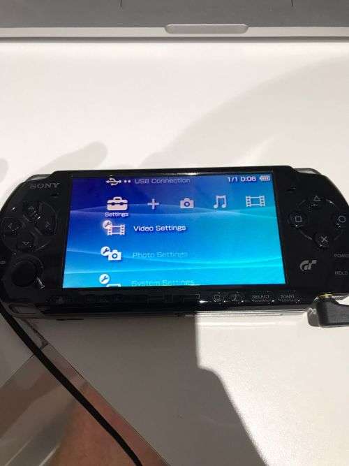 Sony PSP 3004 PB Slim and Lite Piano Black with 11 Games