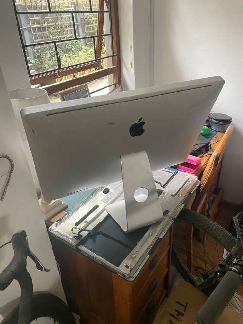 iMac 27inch (Sold As Is)
