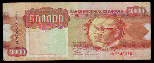 Angola - 1991 - 500 000 bank note in fair used condition.