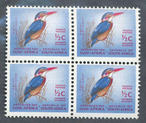 South Africa - 1964-68 - Defins - 1/2c mint unhinged block of 4 var 'Open Beak' (SACC 236).