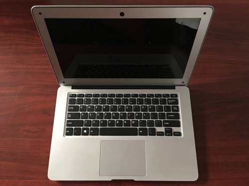 YEPO 737S 13.3" Windows 10 Intel Z8300 Quad Core 64GB SSD 4GB RAM