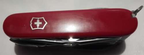 WOW!!! Victorinox Swiss Champ Army Knife with 33 Tools!