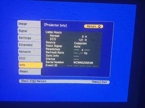 Epson EB-SO4 Projector