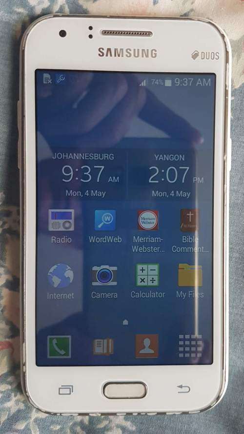 Samsung Galaxy J 1 White