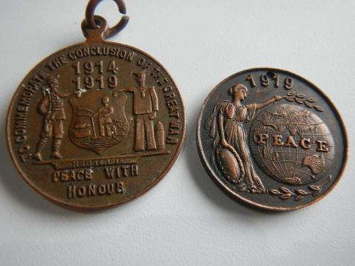 WW1 PEACE MEDALS