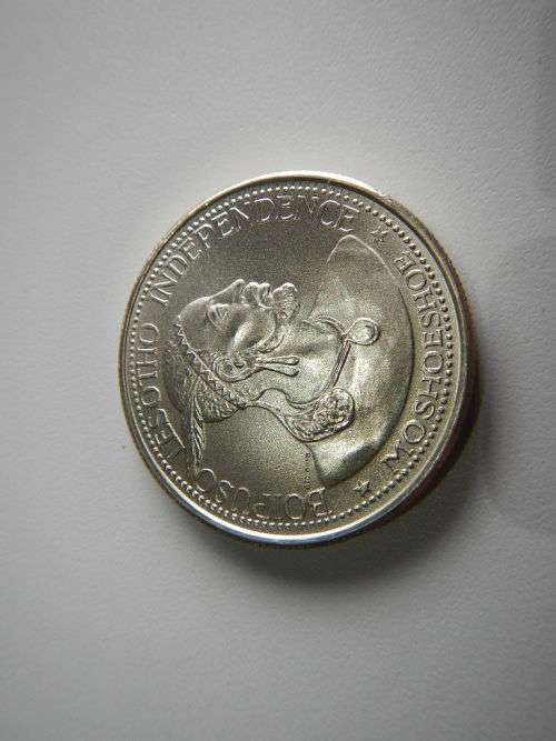 LESOTHO INDEPENDENCE 1966 50 LINCENTE / SILVER .900 FINE- 28.3grams