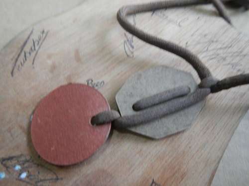 Rhodesian plaque with matching dog tags - signed at the back by members  V Troop