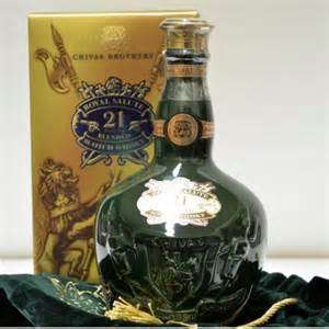 Chivas Regal 21 year olf Royal Salute Emerald Flagon