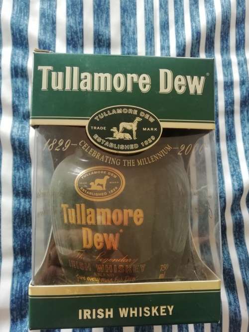 Tullamore Dew Irish Whisky Flagon Full and Sealed